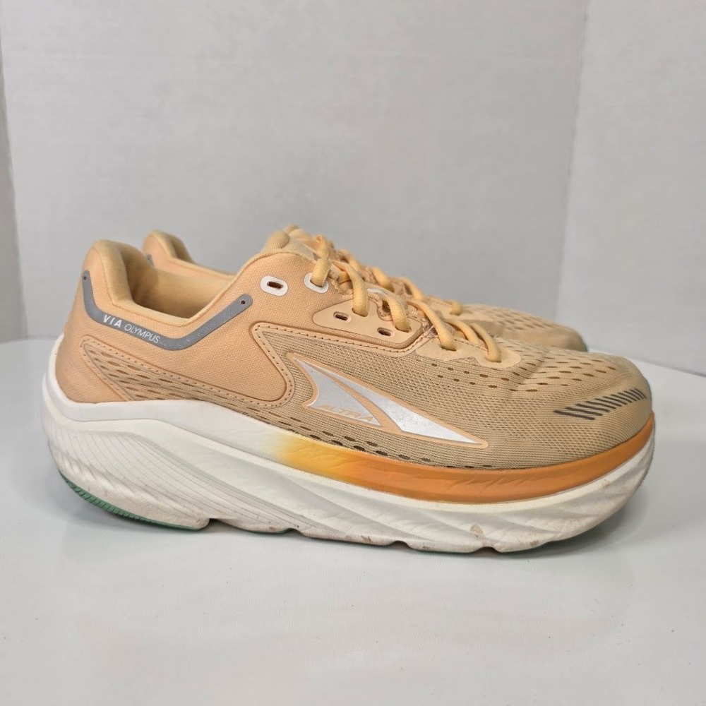 Altra Via Olympus Women's Sz 9.5 Running‎ Shoes Peach Trail Max Cushion - Picture 6 of 13